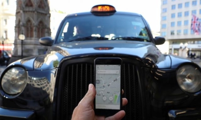 London&#039;s black cab drivers file multimillion pound lawsuit against Uber