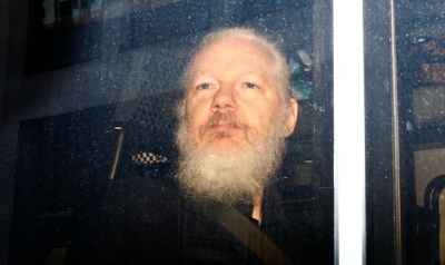 Julian Assange wins High Court bid to bring appeal against extradition to US