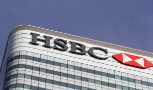 HSBC to become latest major bank to remove bonus cap for UK staff