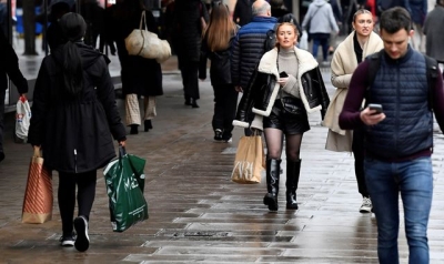 Retail sales show zero growth despite &#039;fresh two-year high&#039; for consumer confidence