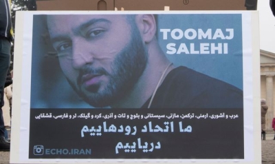 Toomaj Salehi: Iranian rapper sentenced to death for supporting Mahsa Amini protests, says lawyer