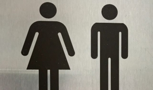 Single-sex toilets mandatory in new bars, restaurants and offices under proposed laws